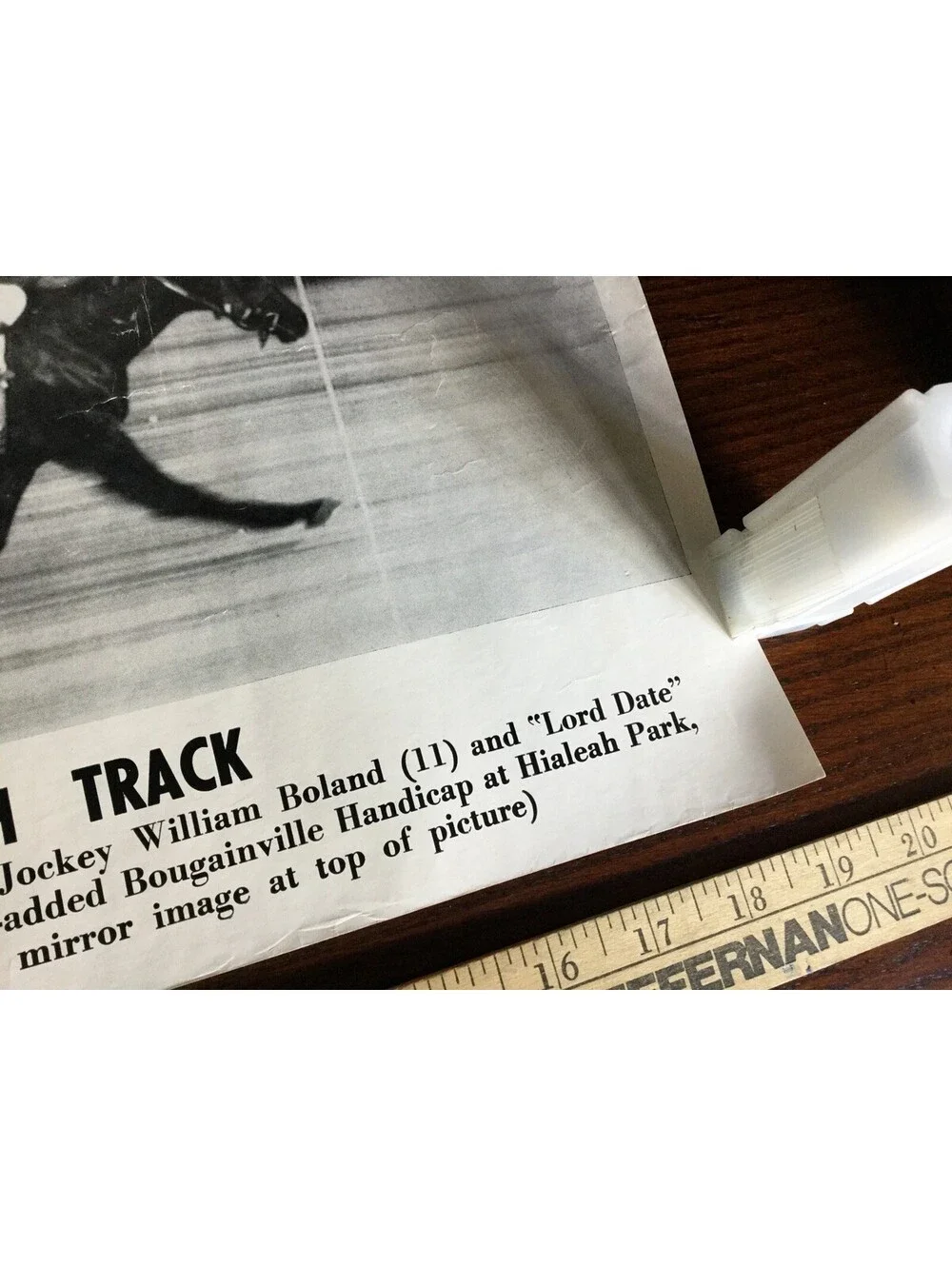 Illustrated Current News Hialeah Track Kentucky Jug Lord Date Jour Horse racing
